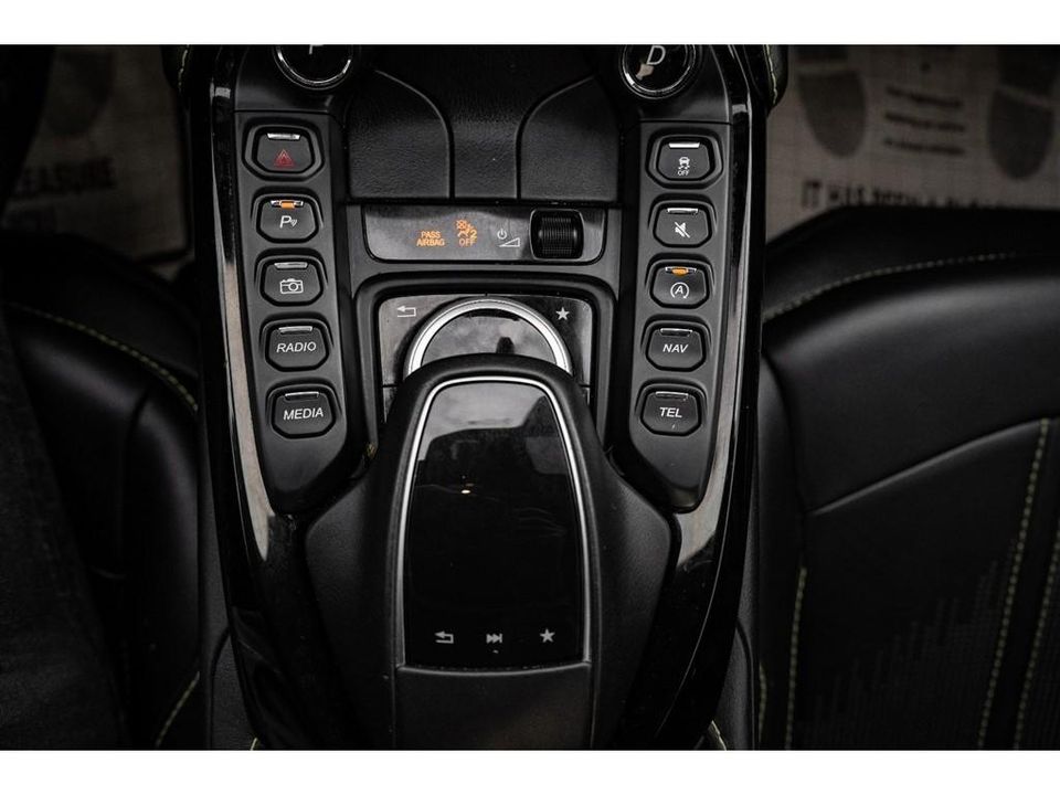 2020 Aston Martin Vantage