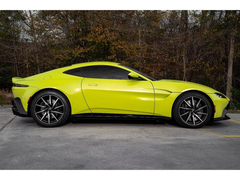 2020 Aston Martin Vantage