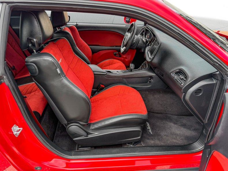 2016 Dodge Challenger Hellcat