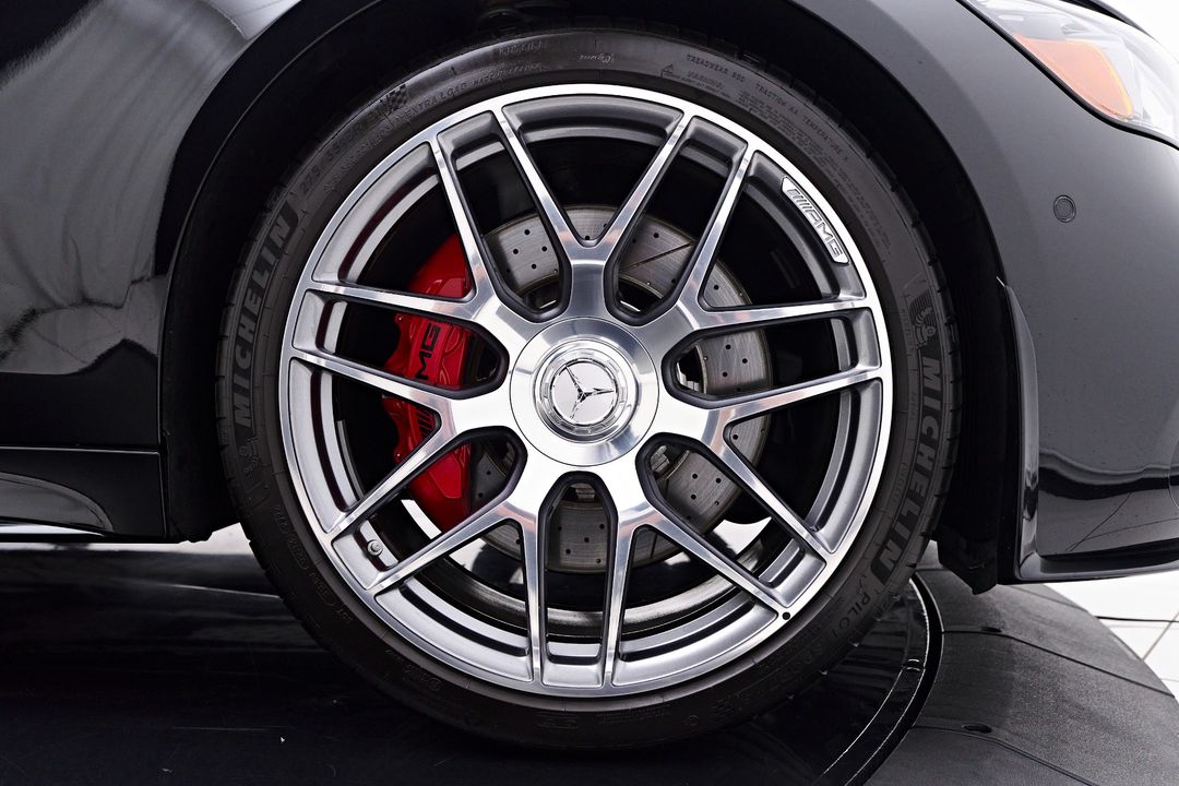 2023 Mercedes-Benz AMG   GT 63