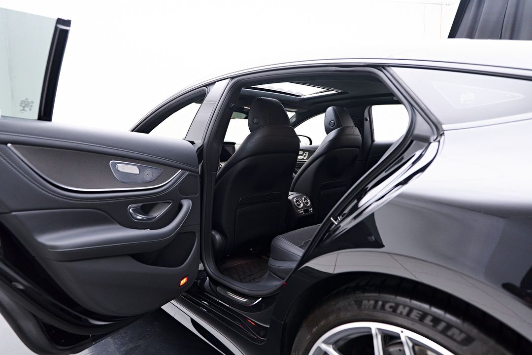 2023 Mercedes-Benz AMG   GT 63
