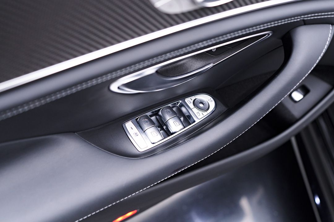 2023 Mercedes-Benz AMG   GT 63