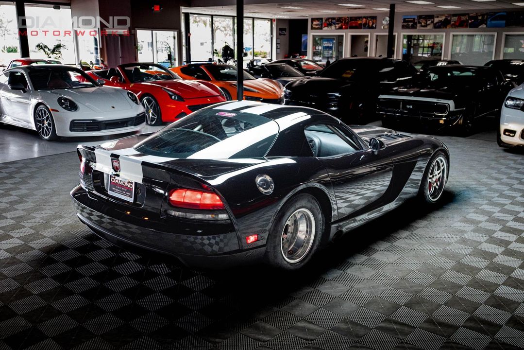 2006 Dodge Viper