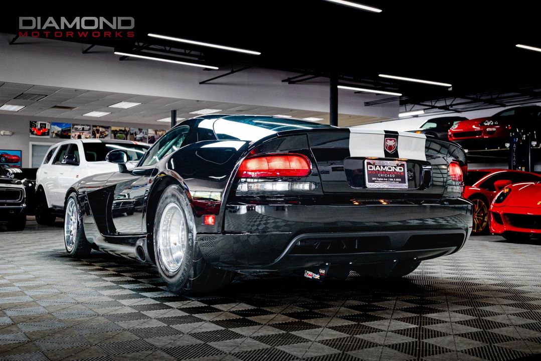 2006 Dodge Viper