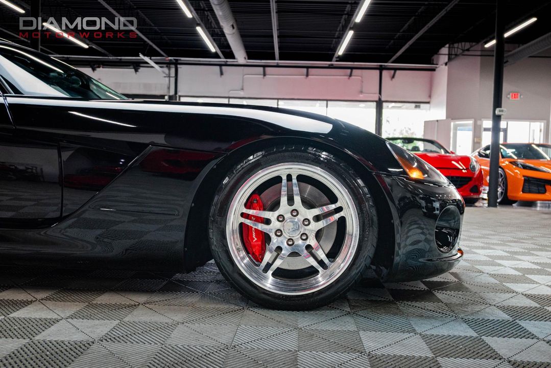 2006 Dodge Viper