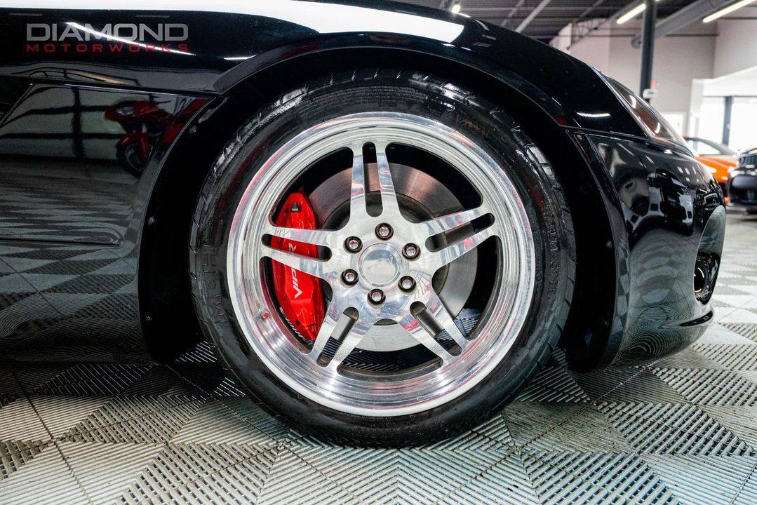 2006 Dodge Viper