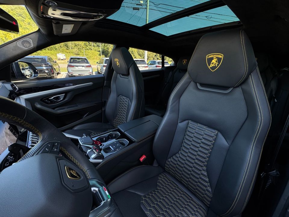 2021 Lamborghini Urus