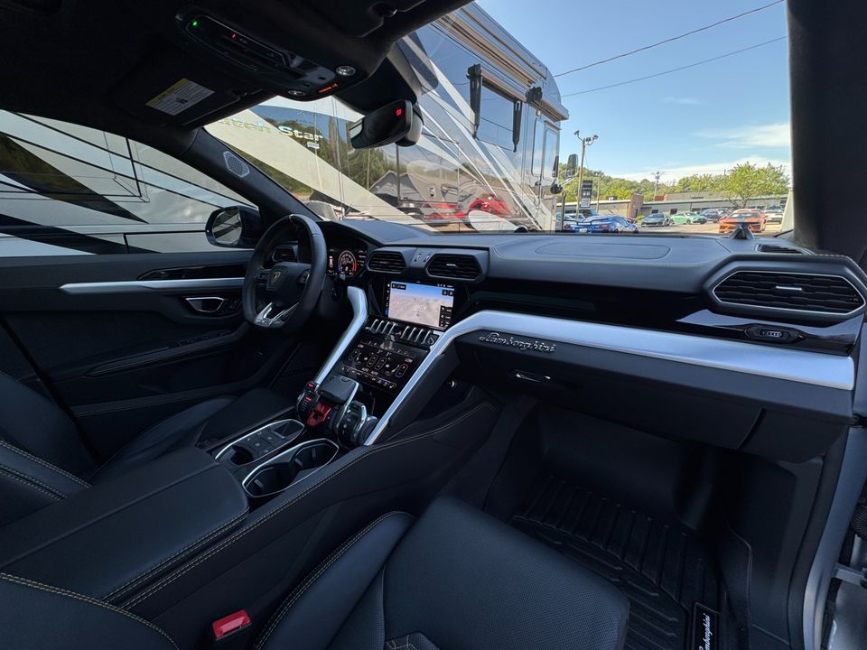 2021 Lamborghini Urus