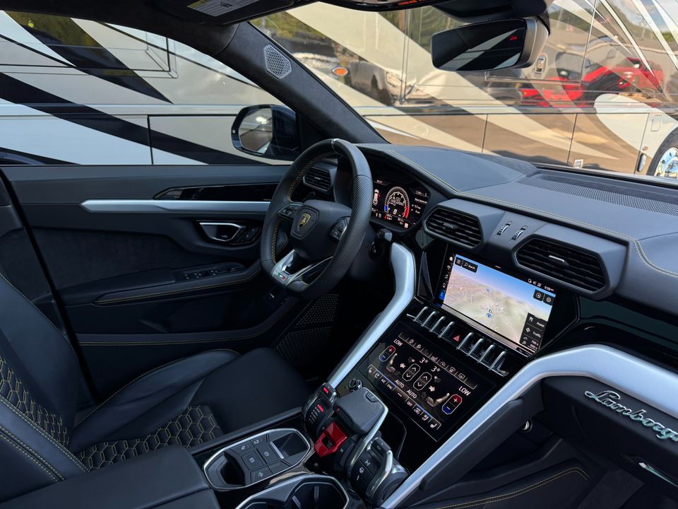 2021 Lamborghini Urus