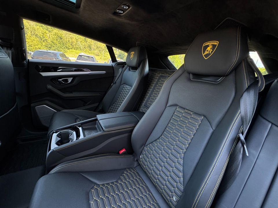 2021 Lamborghini Urus