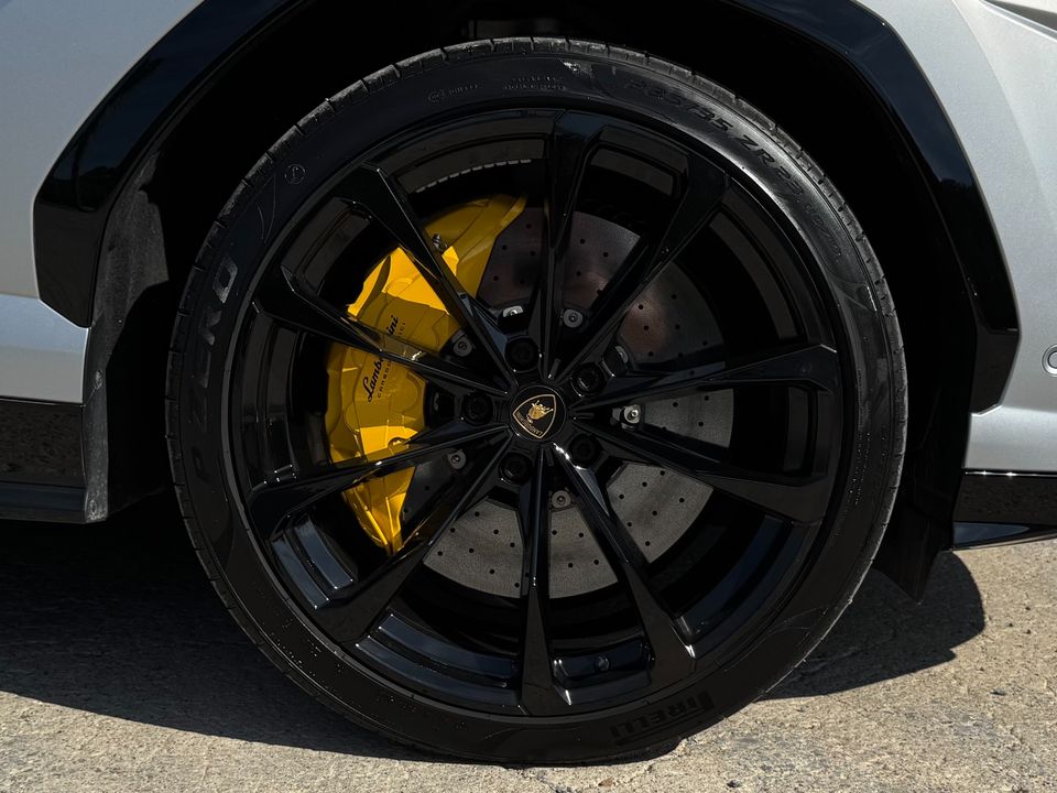2021 Lamborghini Urus