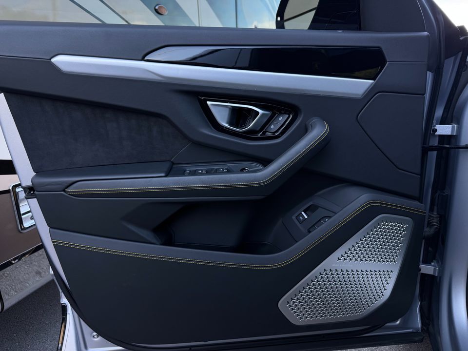 2021 Lamborghini Urus