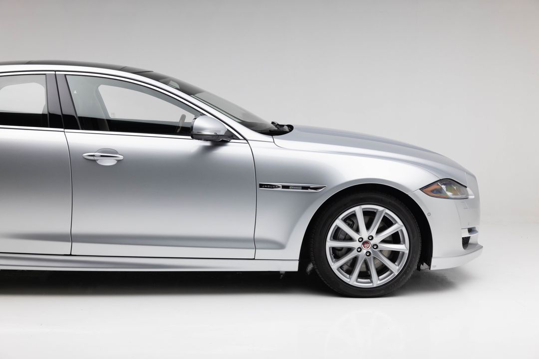 2016 Jaguar XJ
