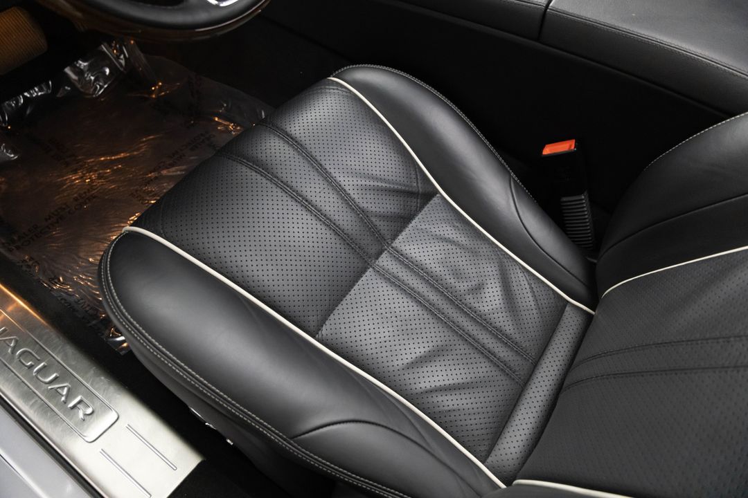 2016 Jaguar XJ