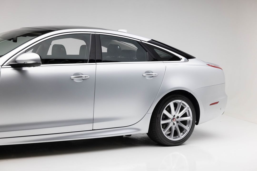 2016 Jaguar XJ