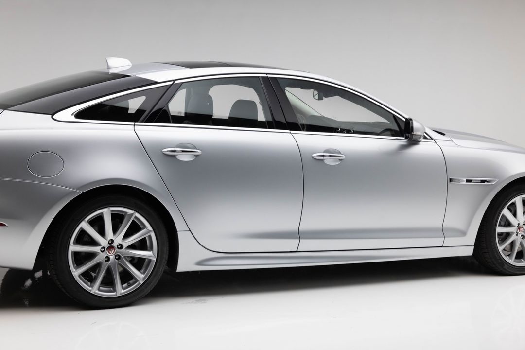 2016 Jaguar XJ