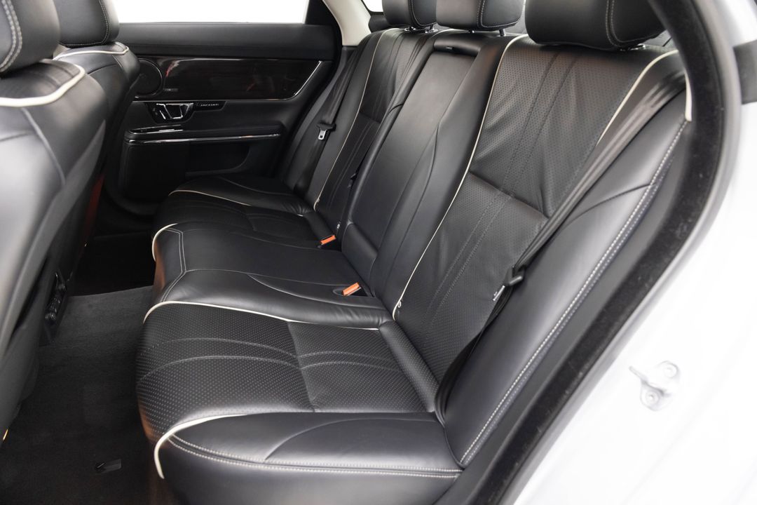 2016 Jaguar XJ
