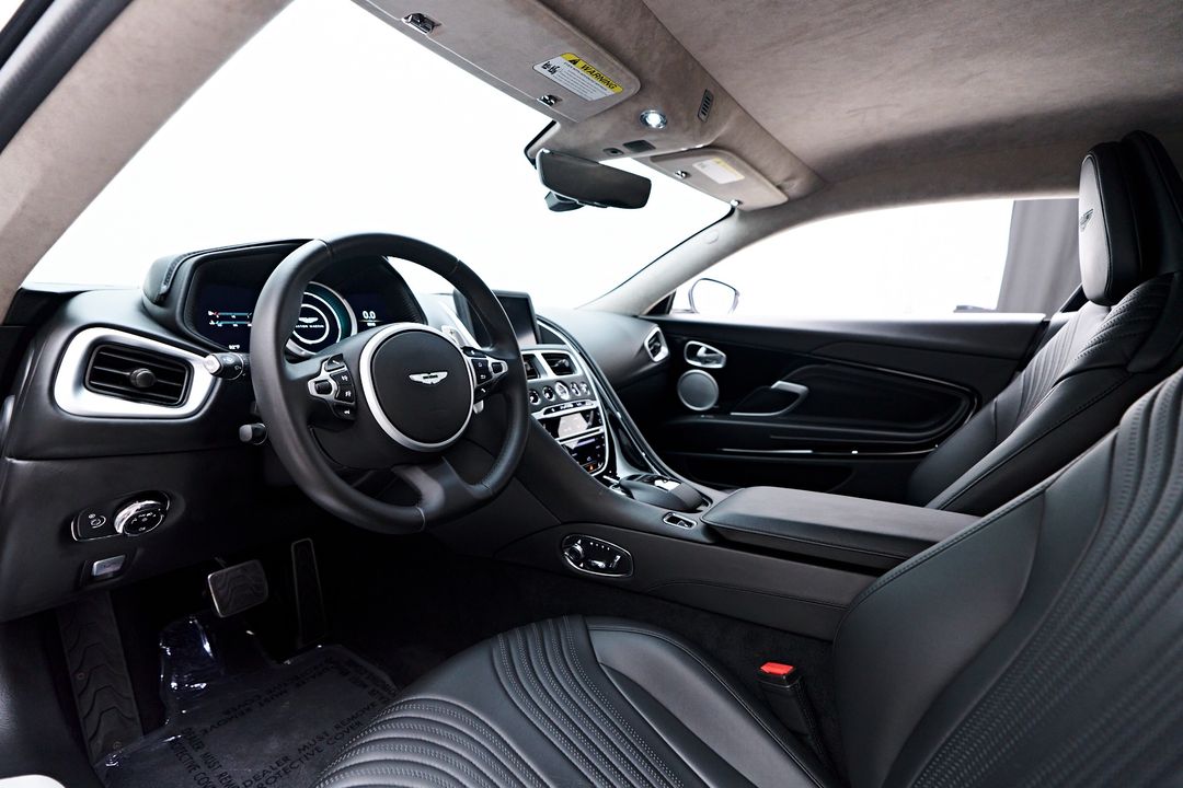 2019 Aston Martin DB11