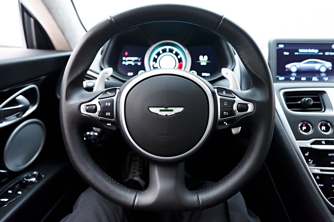 2019 Aston Martin DB11