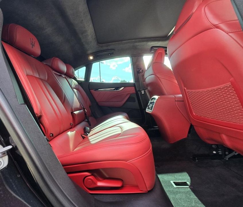 2022 Maserati Levante