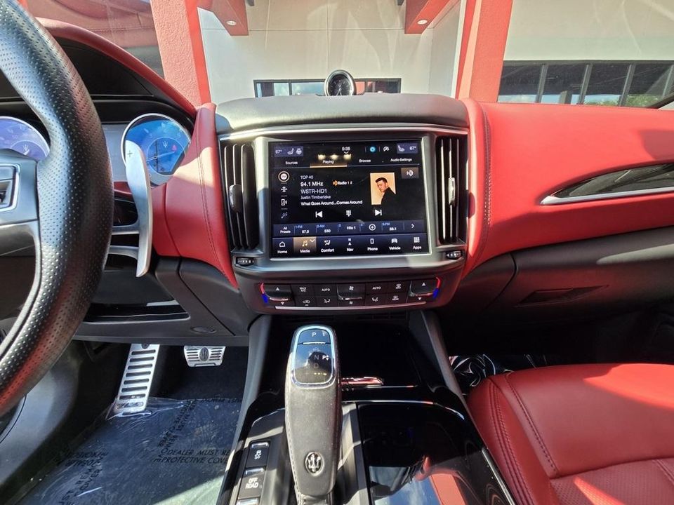 2022 Maserati Levante