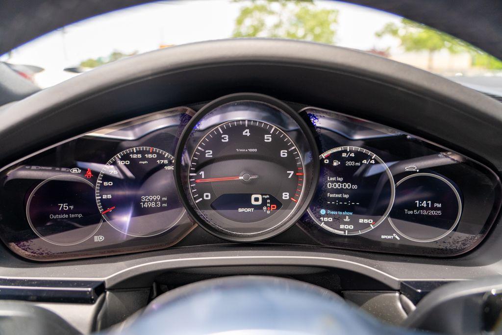 2023 Porsche Cayenne Coupe