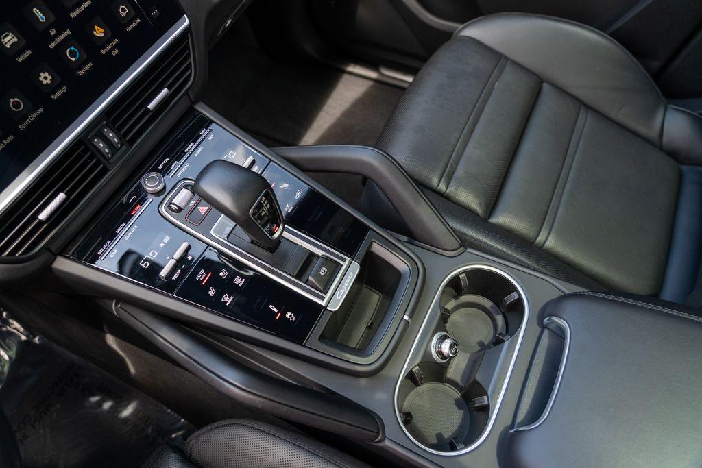2023 Porsche Cayenne Coupe