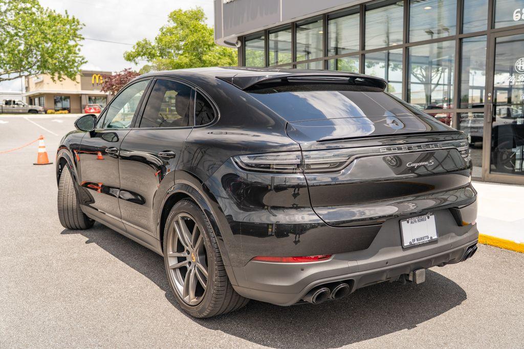 2023 Porsche Cayenne Coupe