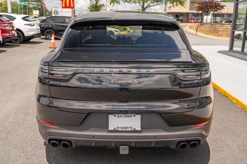2023 Porsche Cayenne Coupe