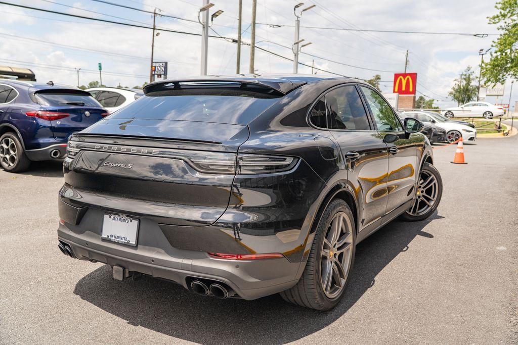 2023 Porsche Cayenne Coupe