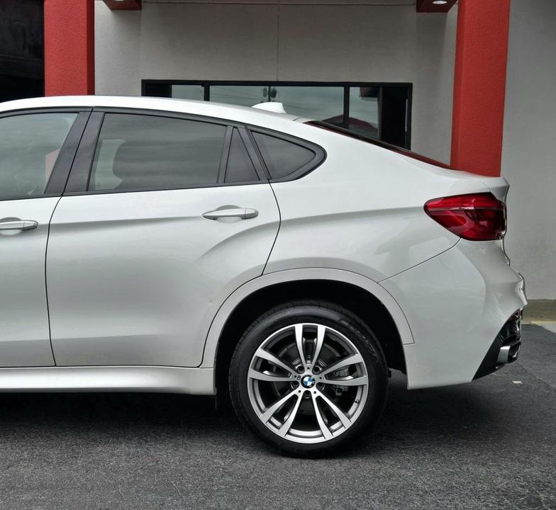 2019 BMW X6