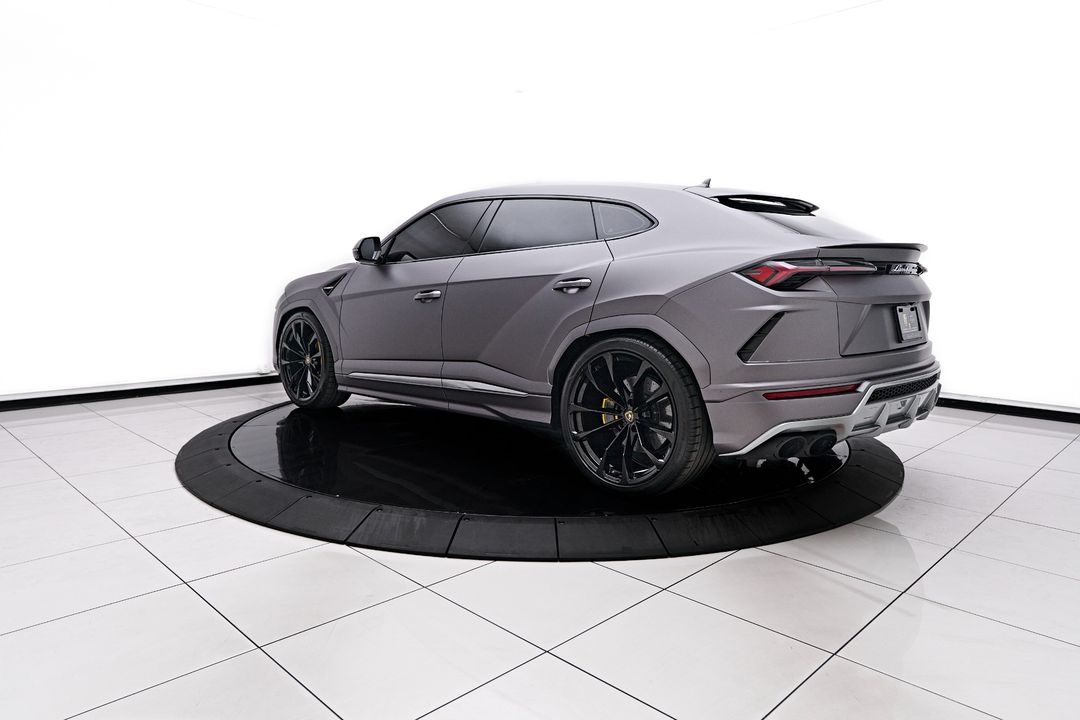 2021 Lamborghini Urus