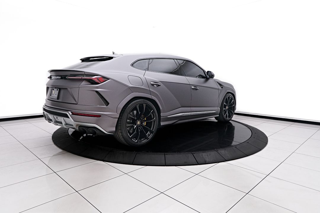 2021 Lamborghini Urus
