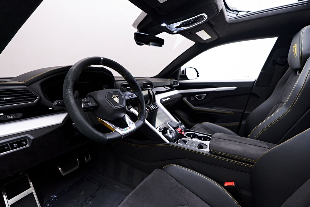 2021 Lamborghini Urus