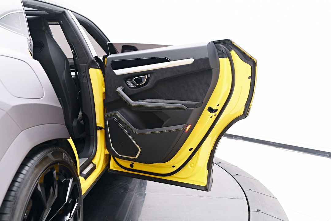 2021 Lamborghini Urus