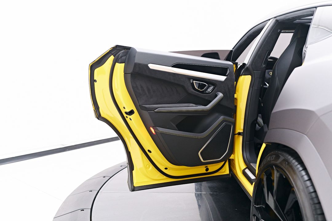 2021 Lamborghini Urus