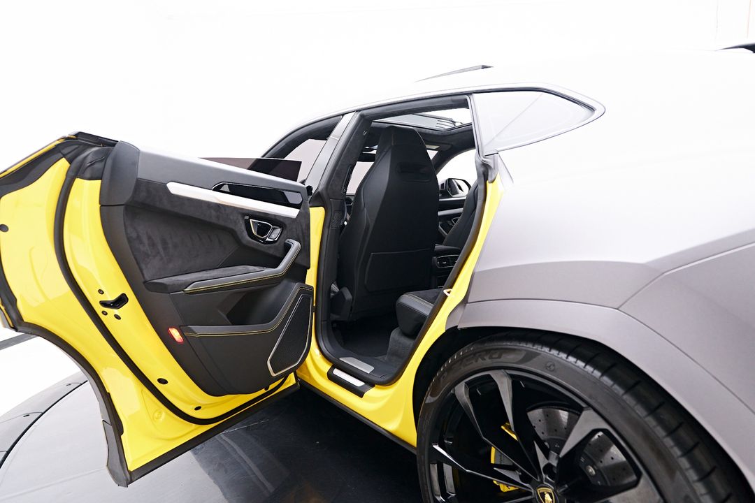 2021 Lamborghini Urus