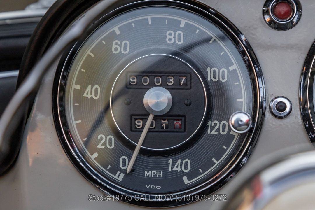 1960 Mercedes-Benz 190SL