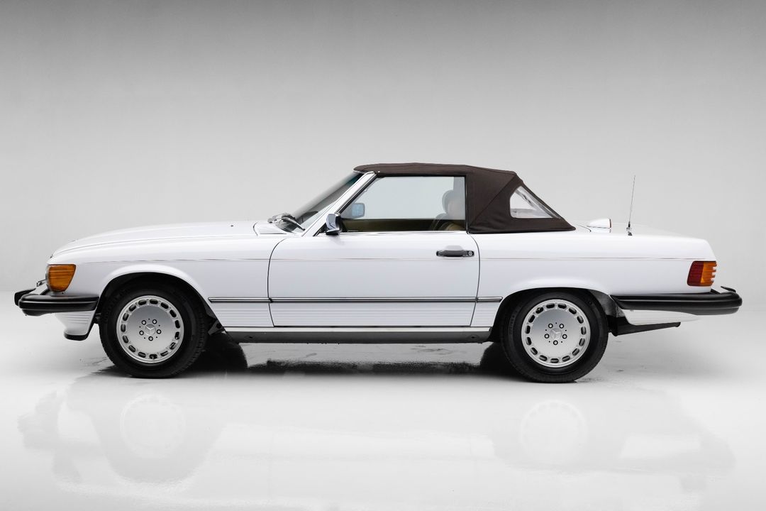 1987 Mercedes-Benz 560 SL