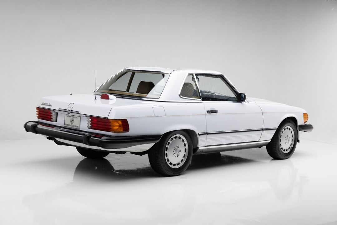 1987 Mercedes-Benz 560 SL