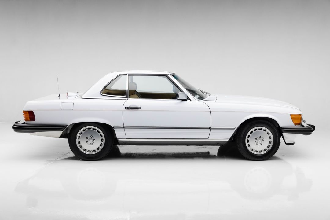 1987 Mercedes-Benz 560 SL
