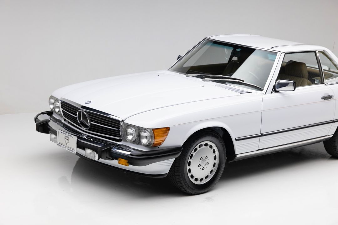 1987 Mercedes-Benz 560 SL