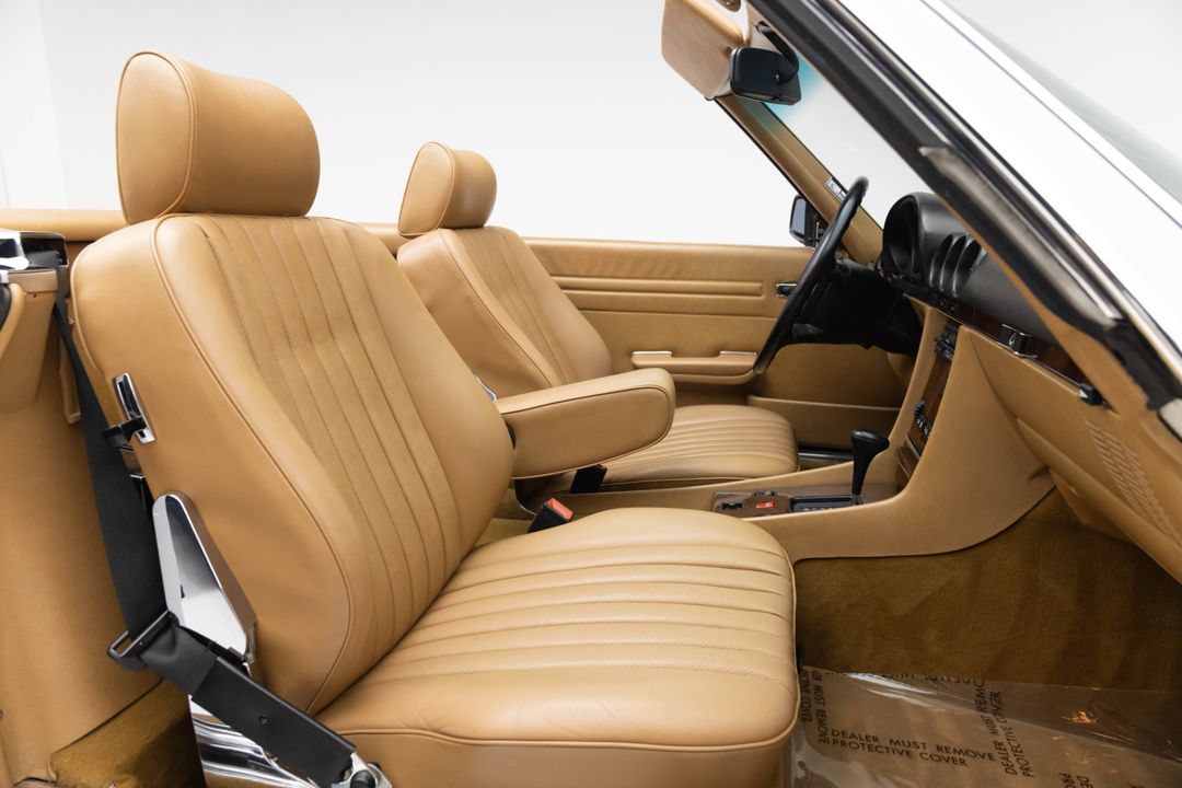 1987 Mercedes-Benz 560 SL