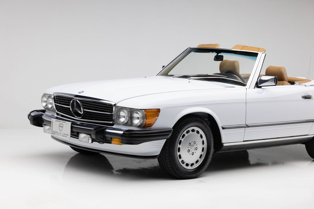 1987 Mercedes-Benz 560 SL