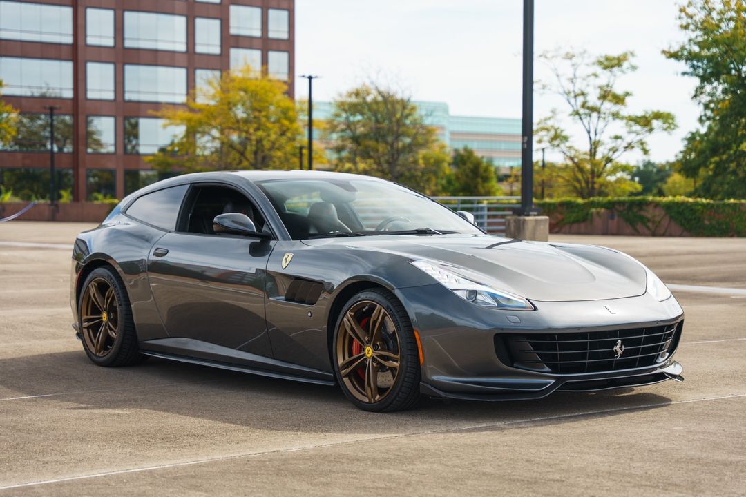 2017 FERRARI GTC4 LUSSO