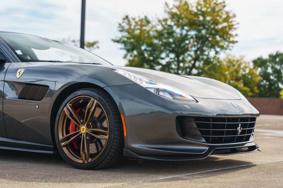 2017 FERRARI GTC4 LUSSO