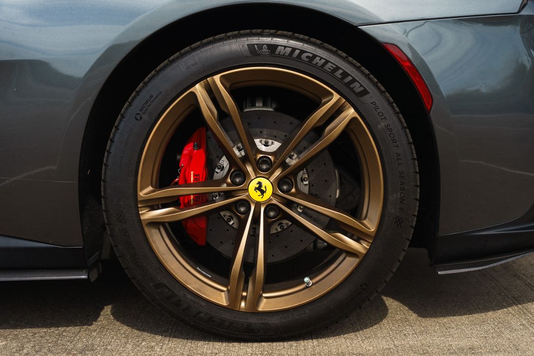 2017 FERRARI GTC4 LUSSO