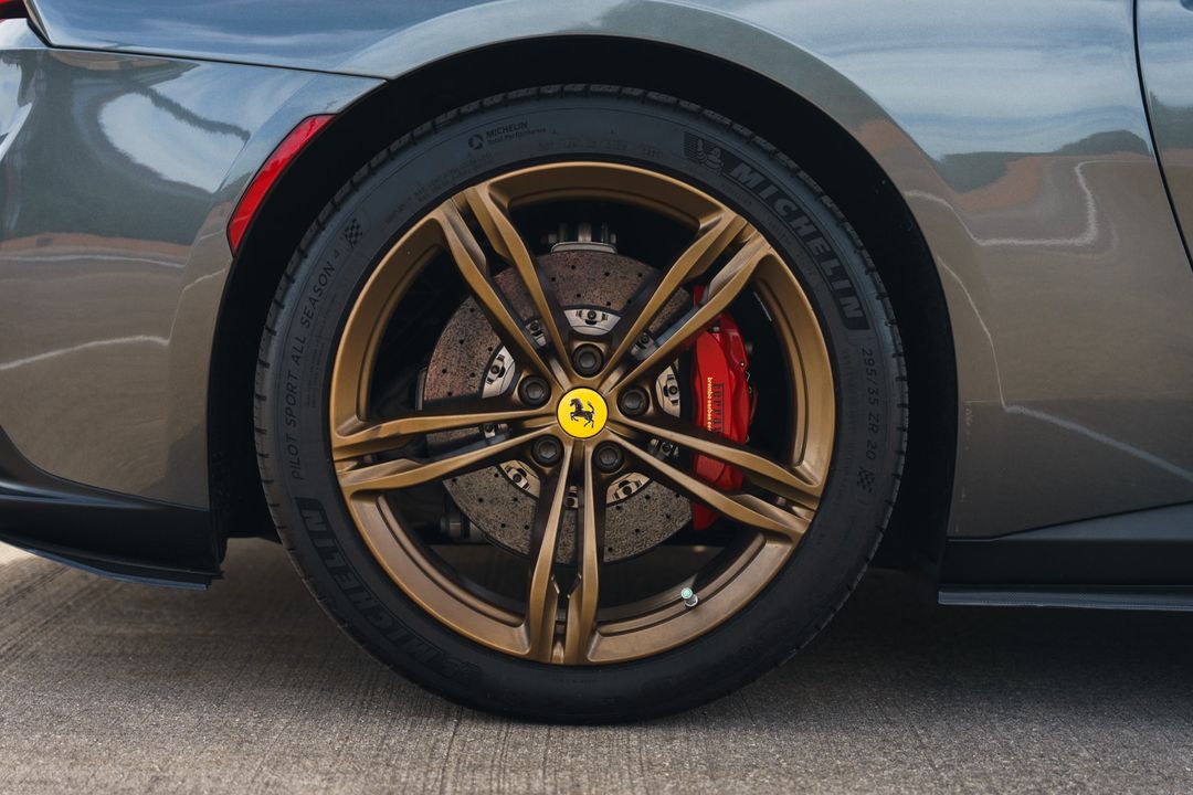 2017 FERRARI GTC4 LUSSO