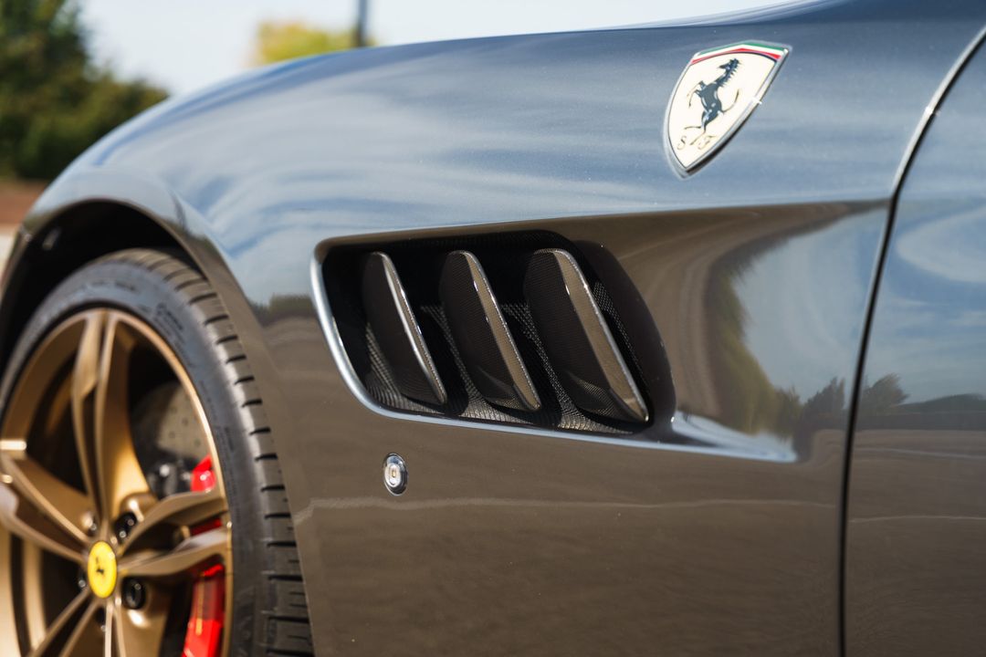 2017 FERRARI GTC4 LUSSO