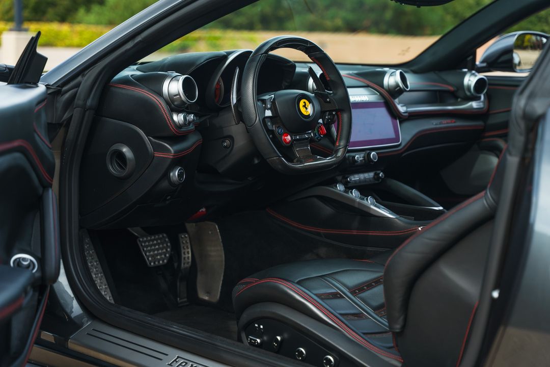 2017 FERRARI GTC4 LUSSO